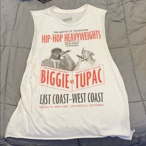 Biggie vs. Tupac Sleeveless Shirt